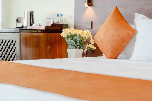 How Boutique Hotels Train Staff Differently Than Chains