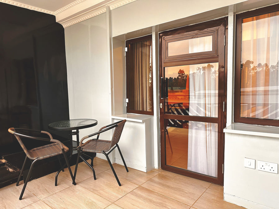 Travel Trends Redefining 2025 — Through the Eyes of Karen Plains Hotel