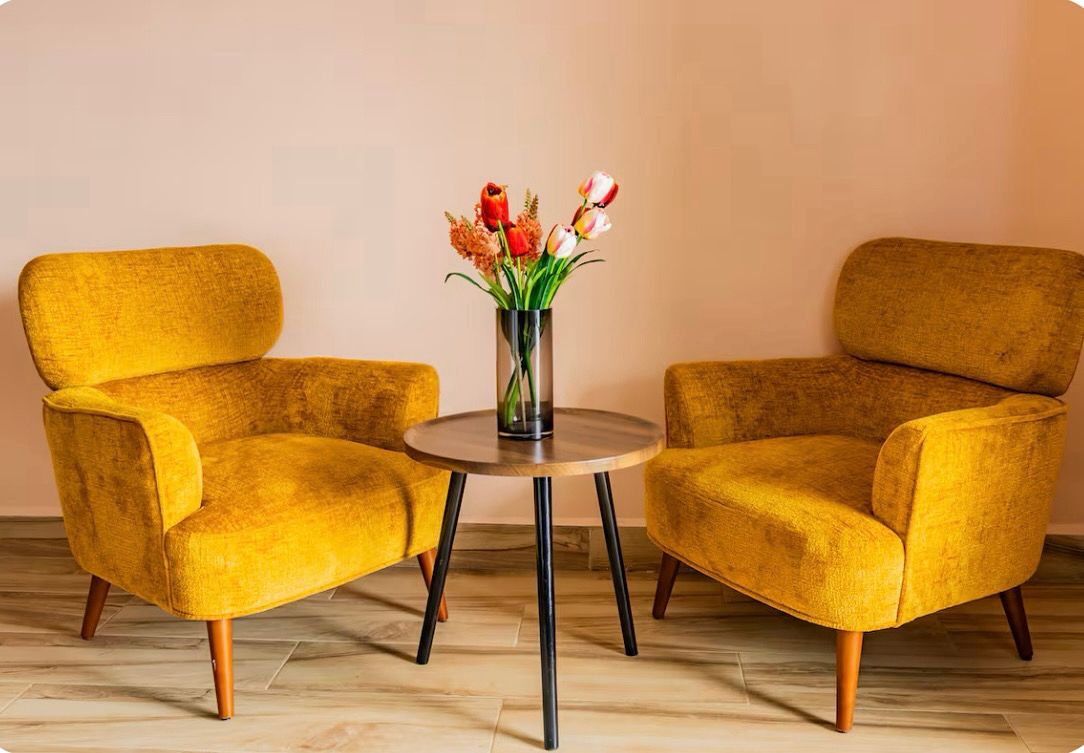 Why Karen Plains Hotel is the Premier Choice for Safari Travelers Witnessing the 2025 Wildebeest Migration