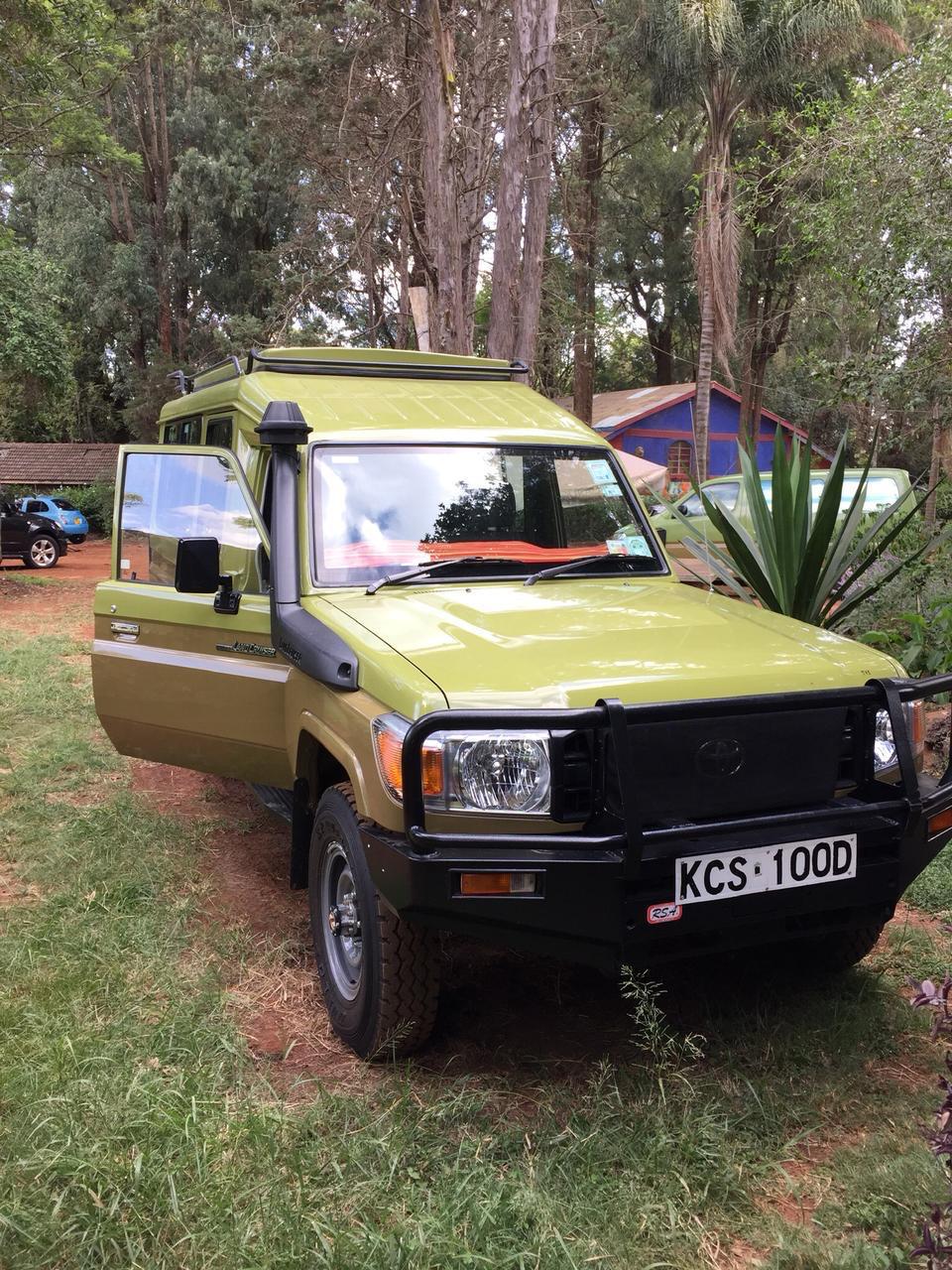 Airport Transfer – Wilson 4×4 Land Cruiser